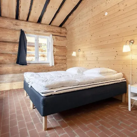 24 Person In Laeso-by Traum